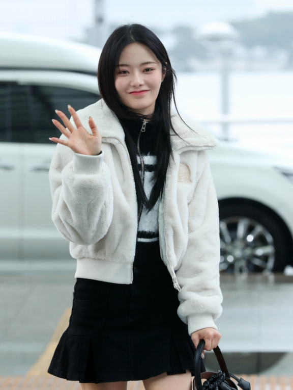 피프티 피프티 5인조 컴백 키나