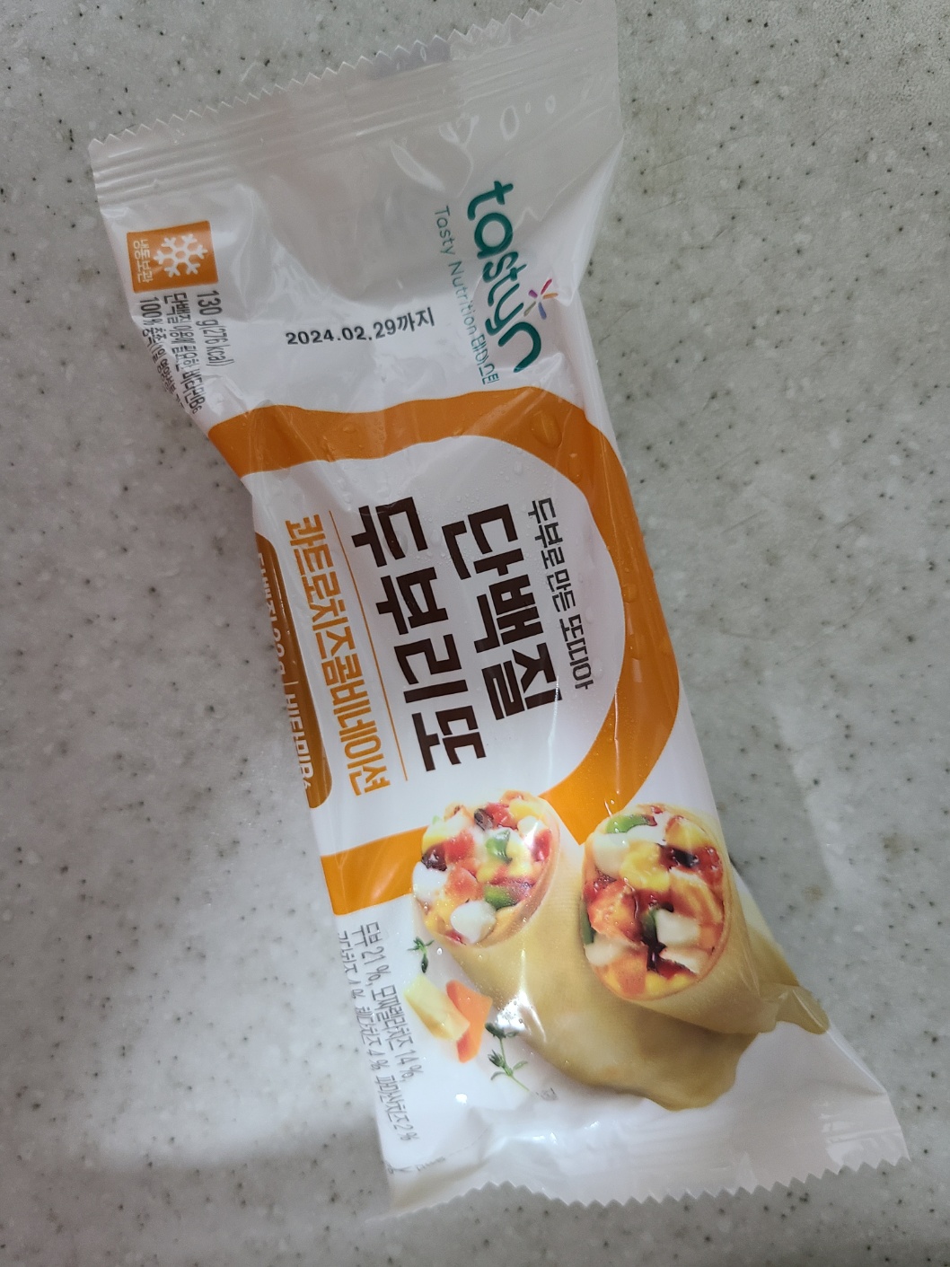 종근당건강 테이스틴 단백질 프리미엄 두부리또 콰트로치즈콤비네이션