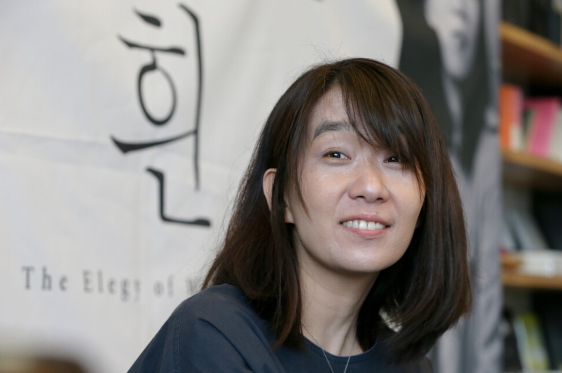 소설가 한강