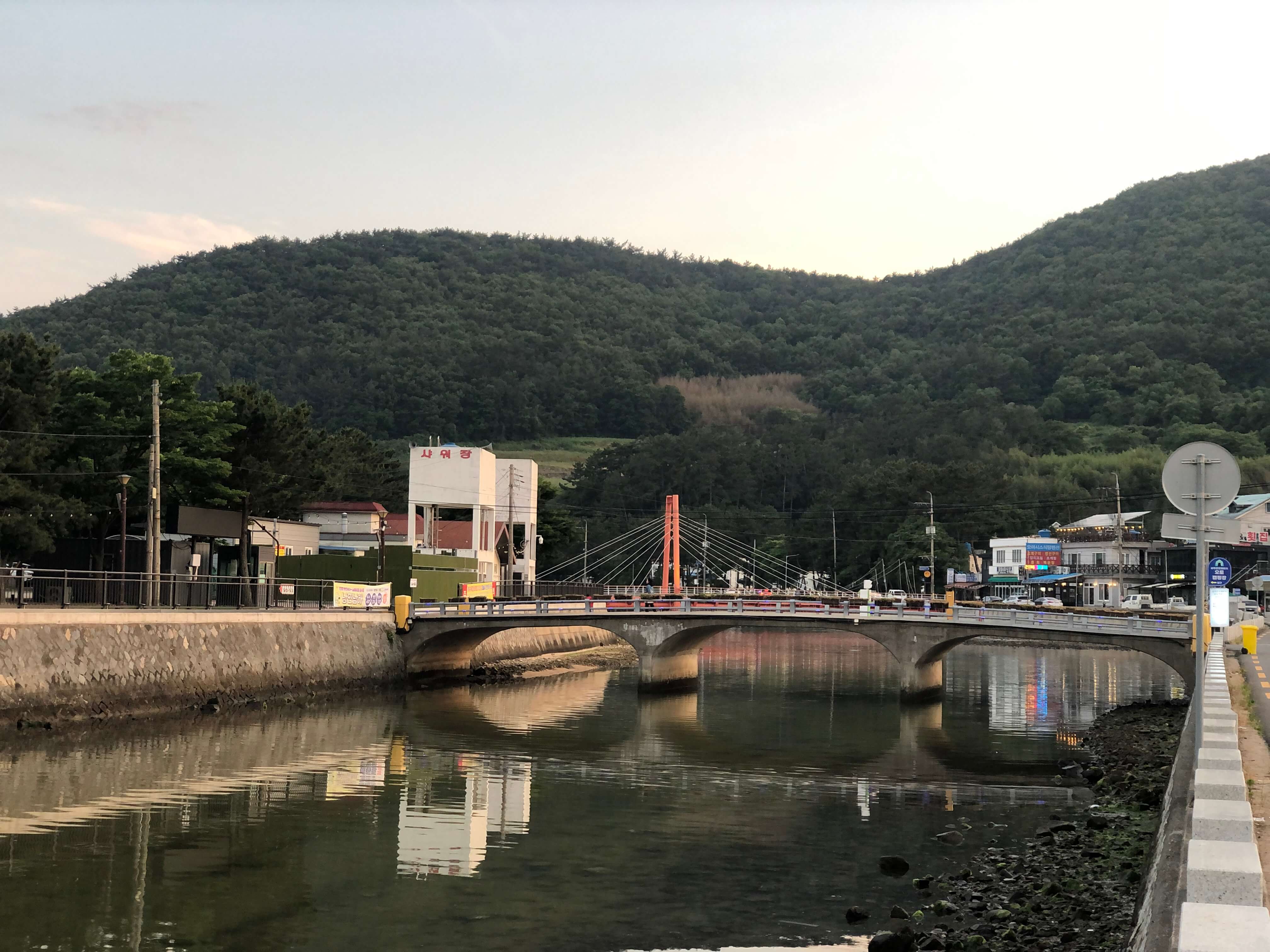 민수랜드-상주은모래비치오토캠핑장 다리뷰