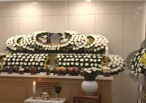 40대 교사의 죽음