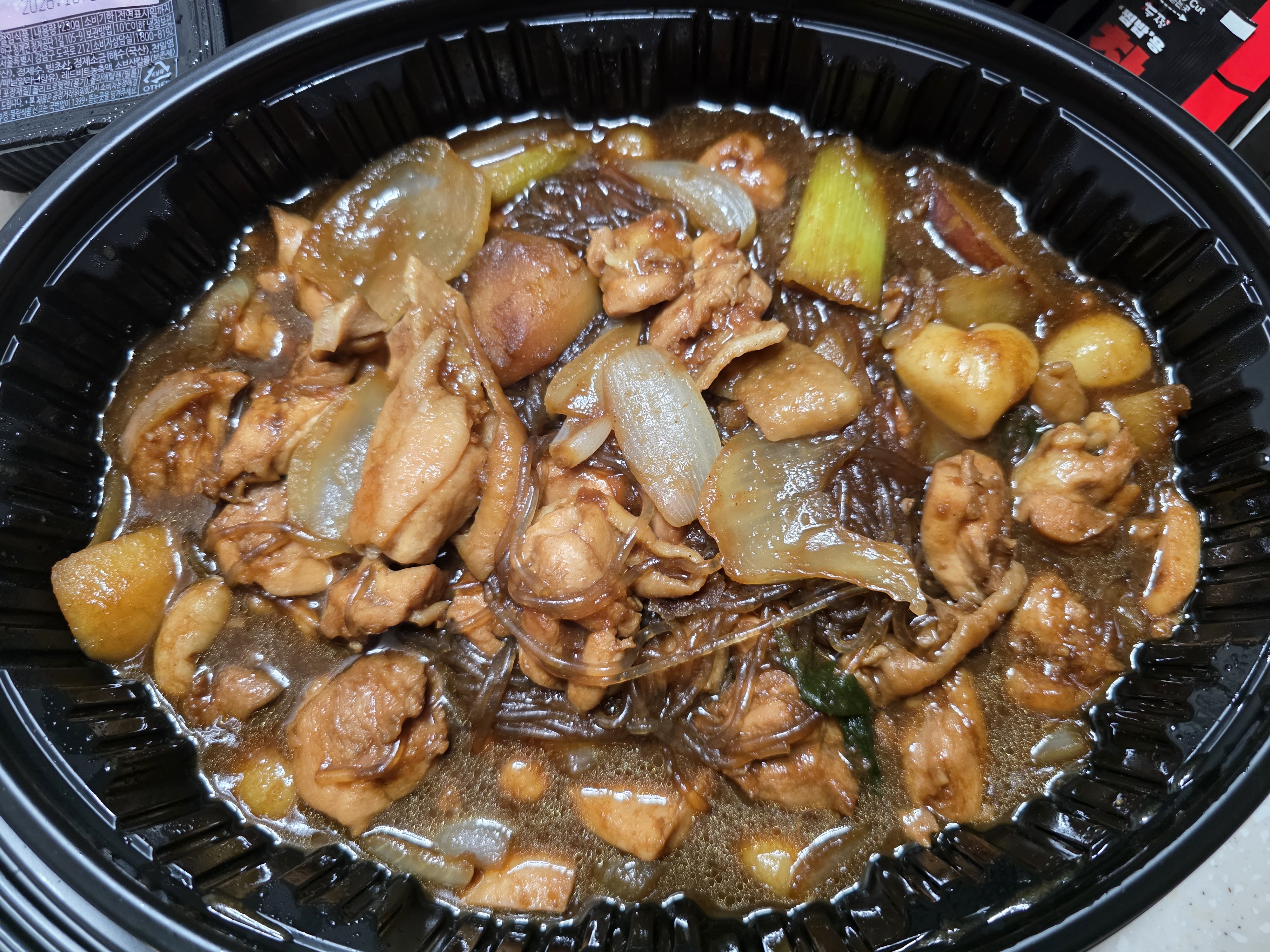 두찜 까만찜닭 무뼈 간장찜닭