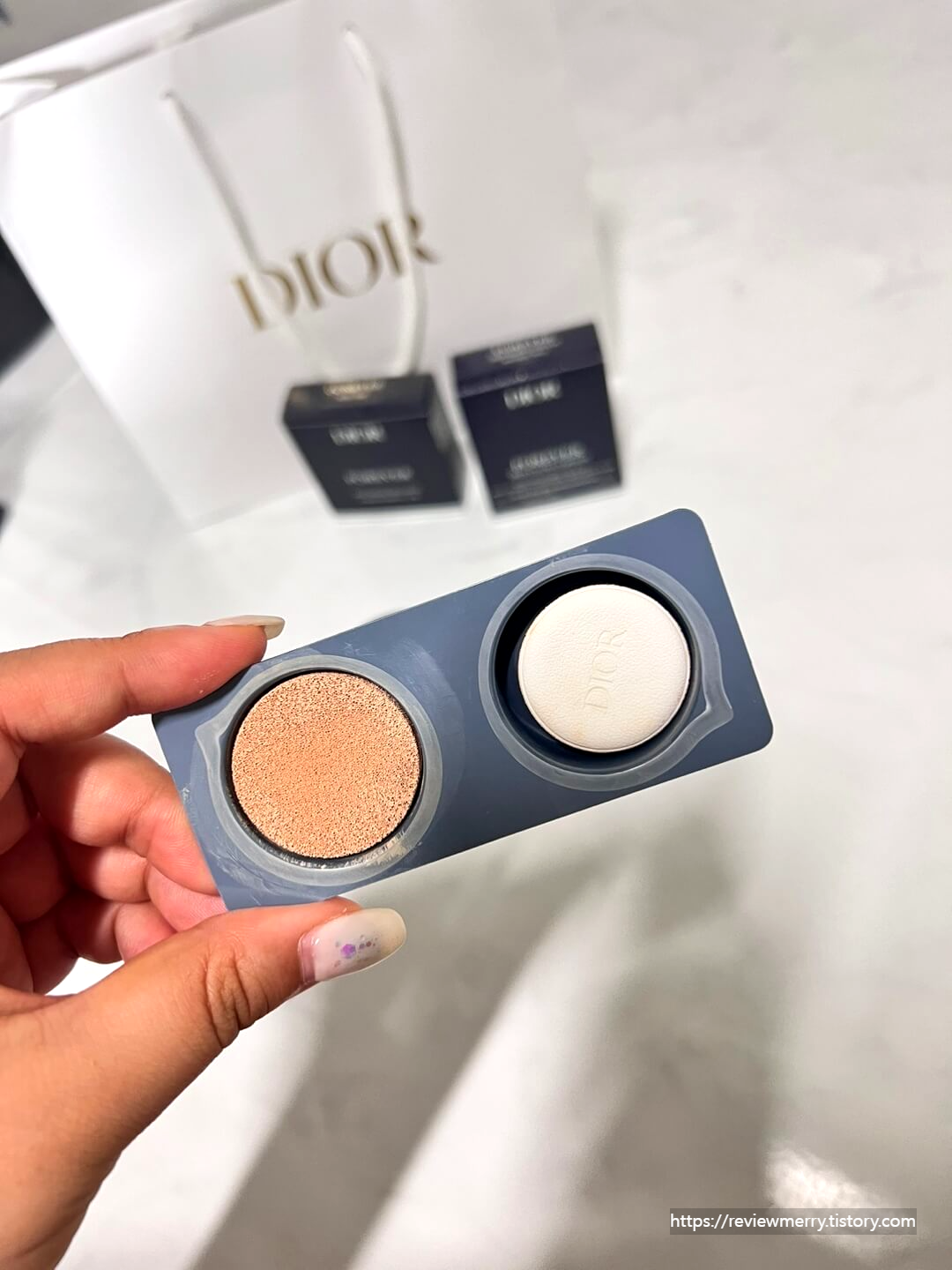 샘플 내부 구성