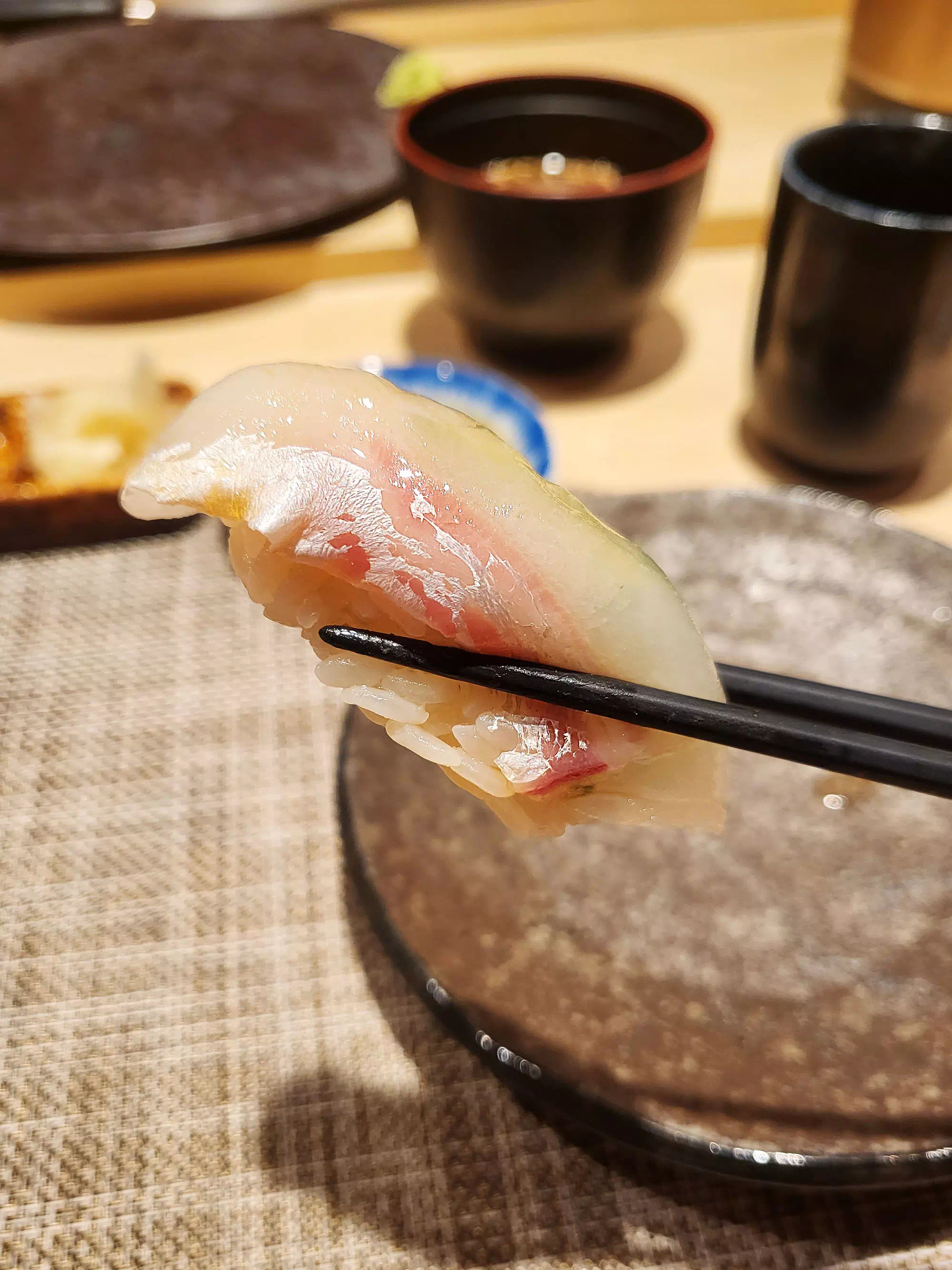 참돔 스시 확대