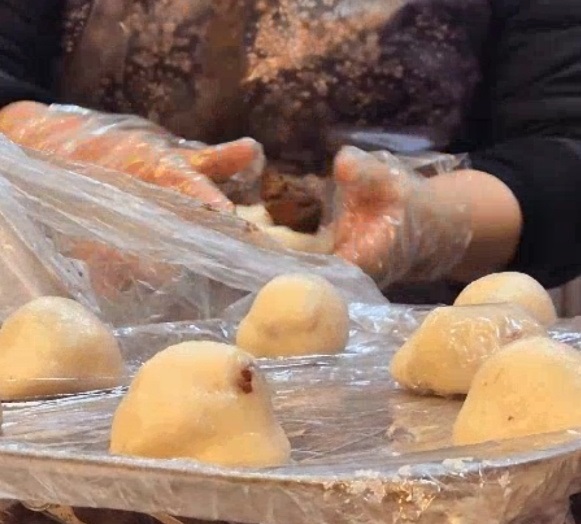 광장시장-찹쌀떡-60년전통떡집