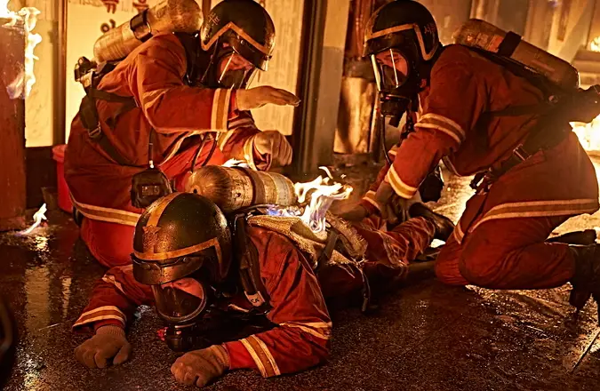 영화-소방관-동료-구조