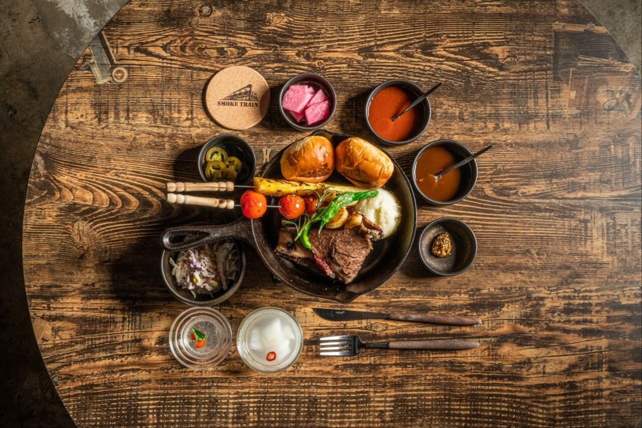 생방송투데이 맛있는 퇴근 대학로 정통 텍사스식 바비큐 맛집 스모크트레인 혜화본점