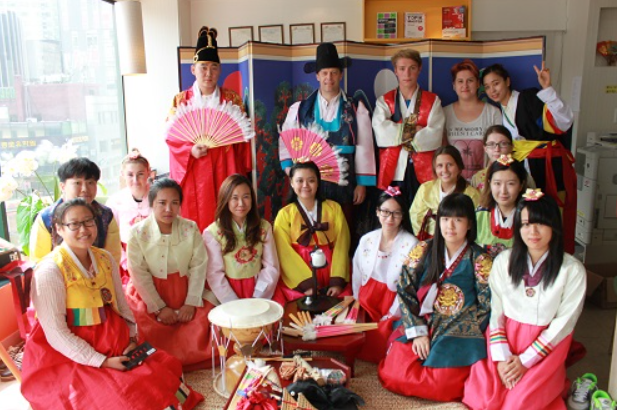 어학원 외국인 학생들