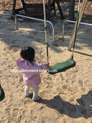 손자 손녀 첫 만남에서 피하면 좋은 행동들