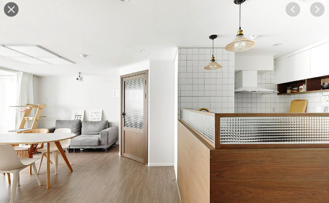 낮은 파티션을 활용한 주방 인테리어