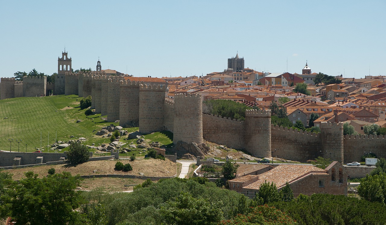 아빌라(Ávila)