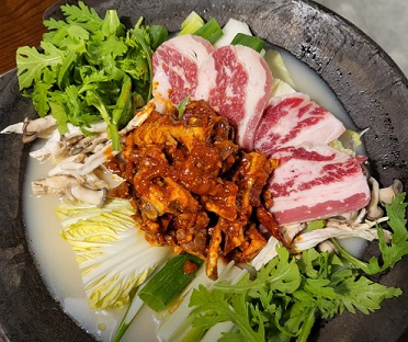 홍창전골 