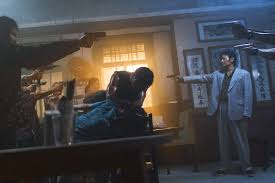 관련영화 포스터 이미지