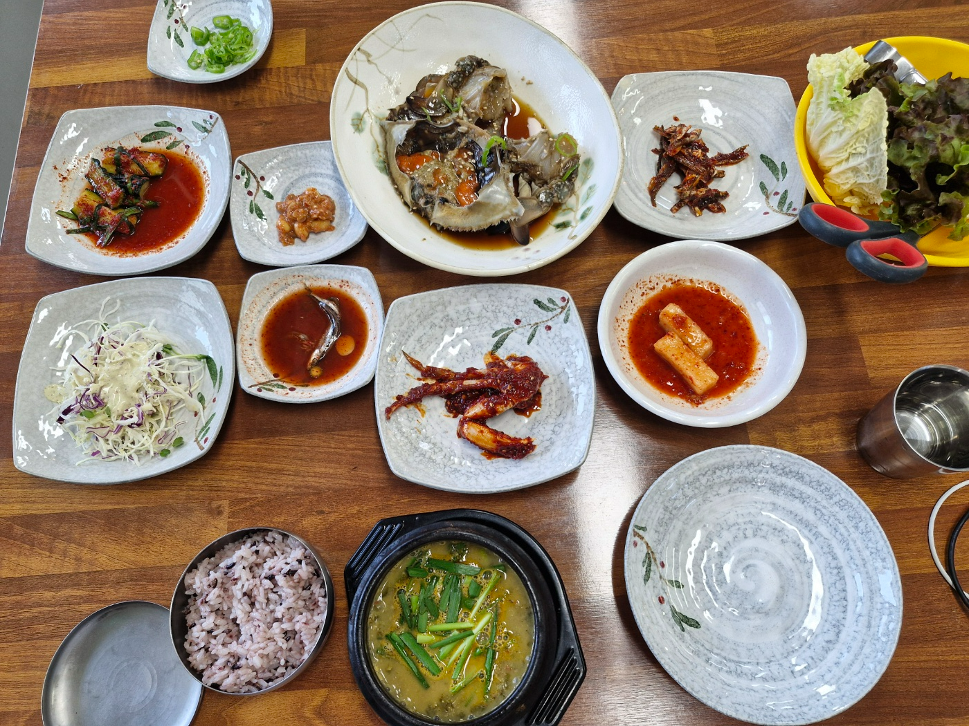 제주 할매추어탕 간장게장 정식