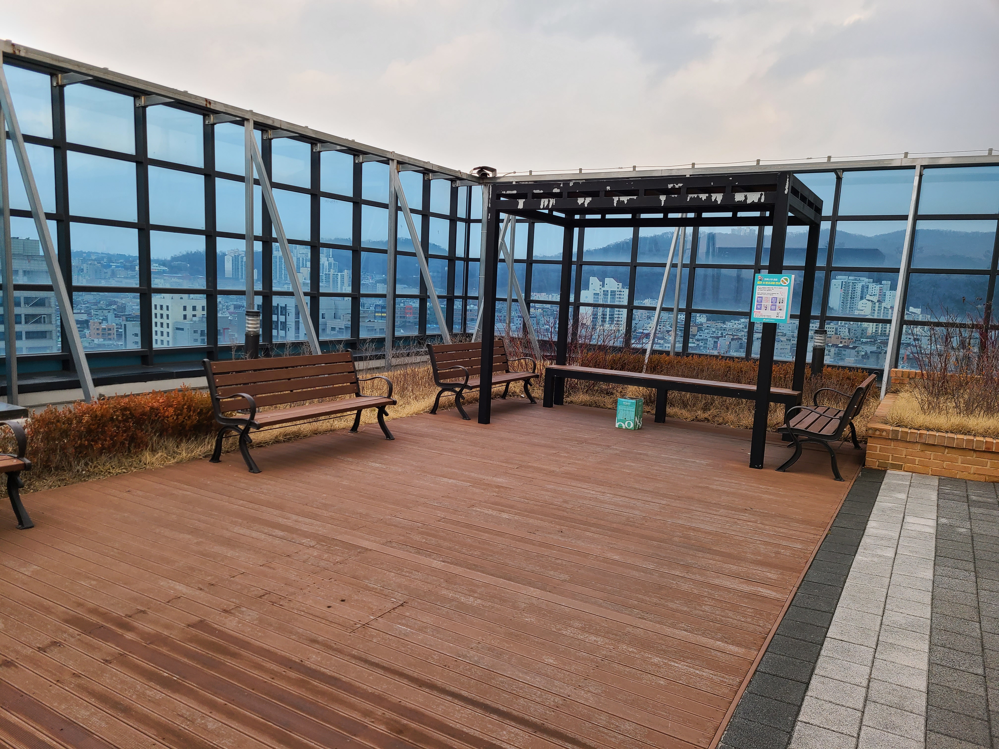 아람아이씨티타워 옥상