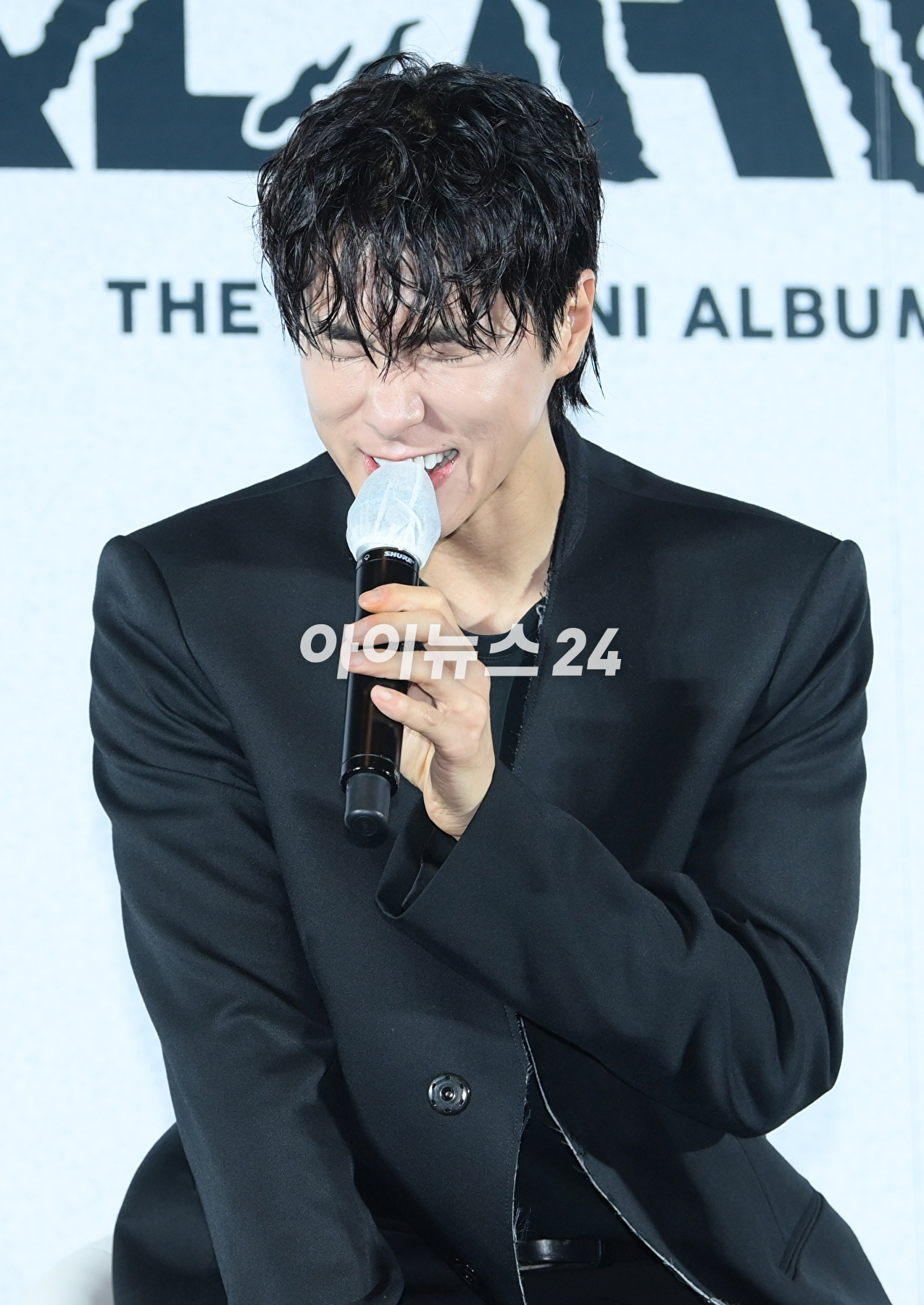 동방신기 유노윤호가 7일 오후 서울 강남구 코엑스 메가박스에서 열린 유노윤호 세 번째 미니앨범 '리얼리티 쇼'(Reality Show) 기자간담회에 참석하고 있다. [사진=정소희 기자]