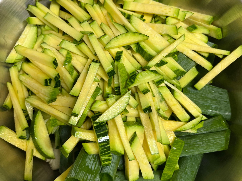 애호박-대파썰기