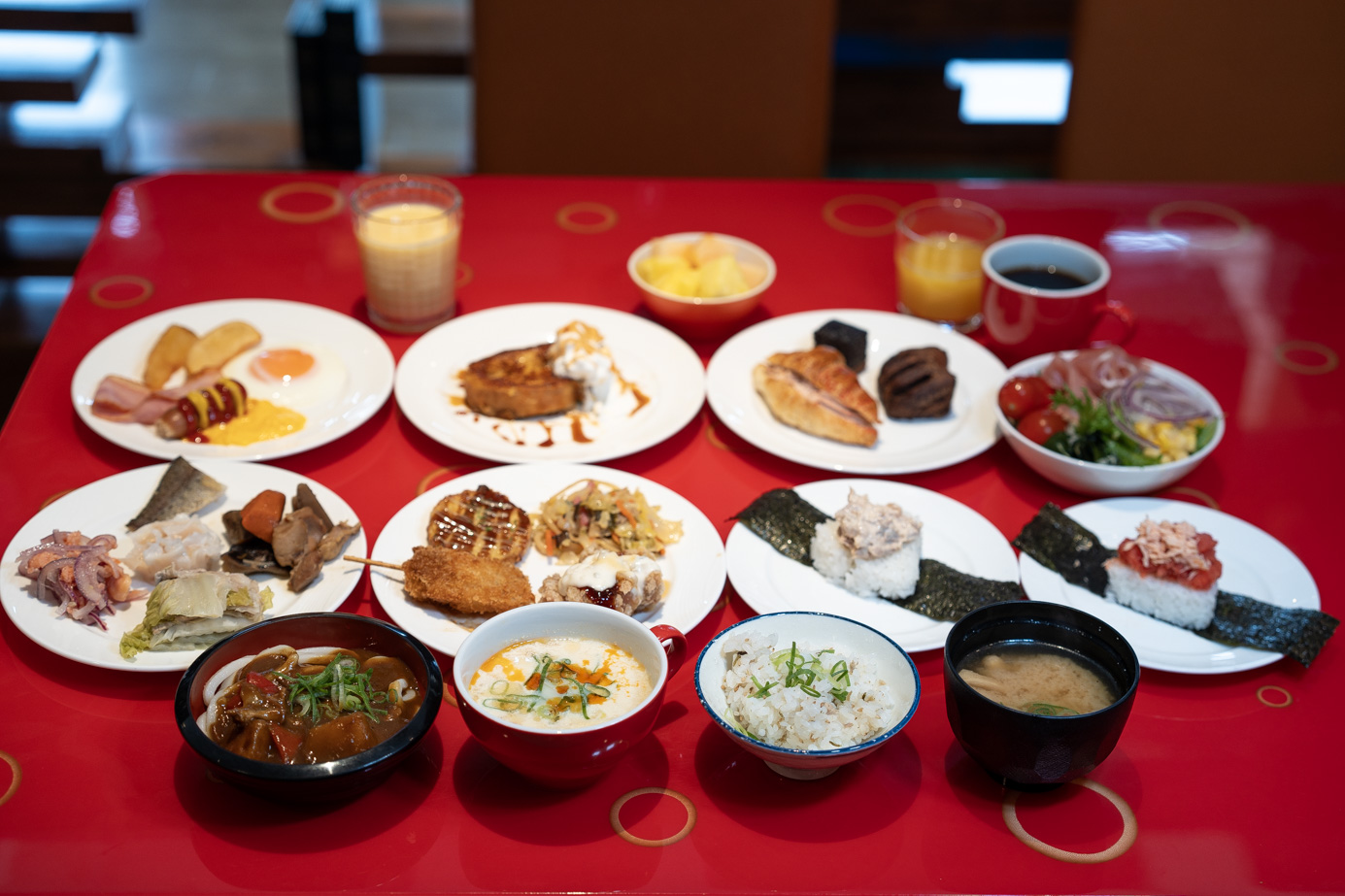 Original source photograph 33 for Osaka and Kansai Hotels: 36 Stay and Bathing Records, Plus 8 Official Introductions