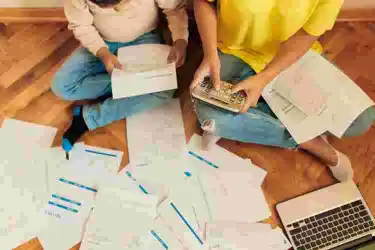 국가 부채가 경제 성장에 미치는 영향