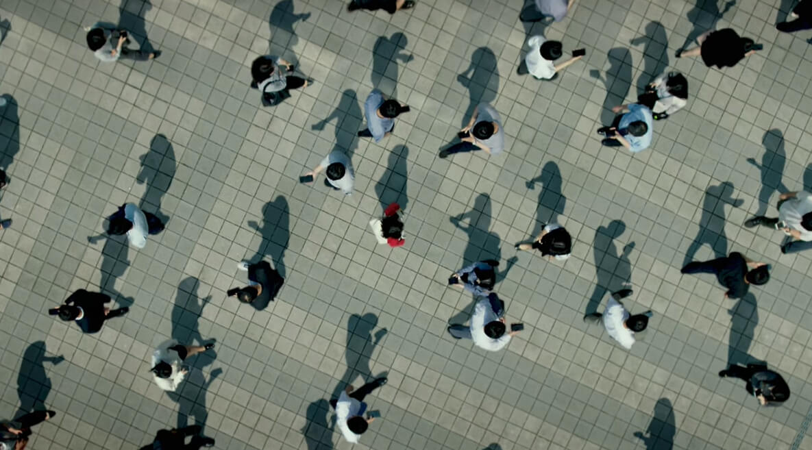 지나가는사람들