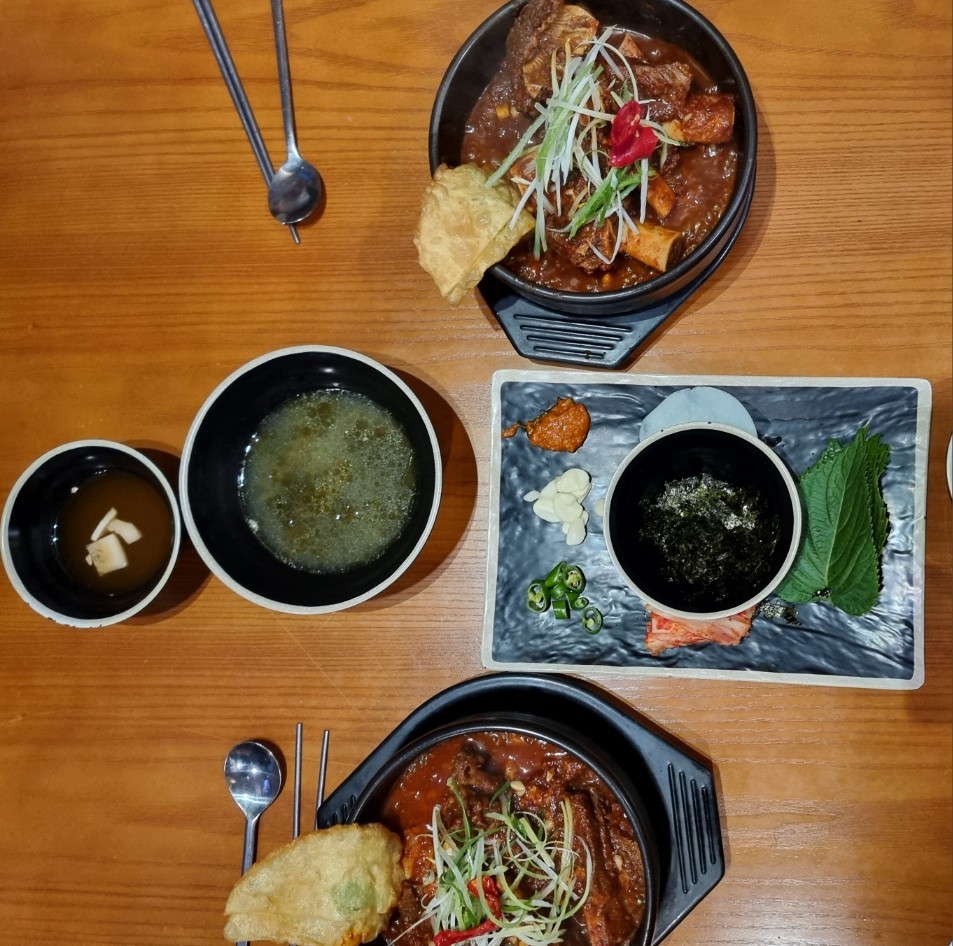 6가지 다양한 갈비찜