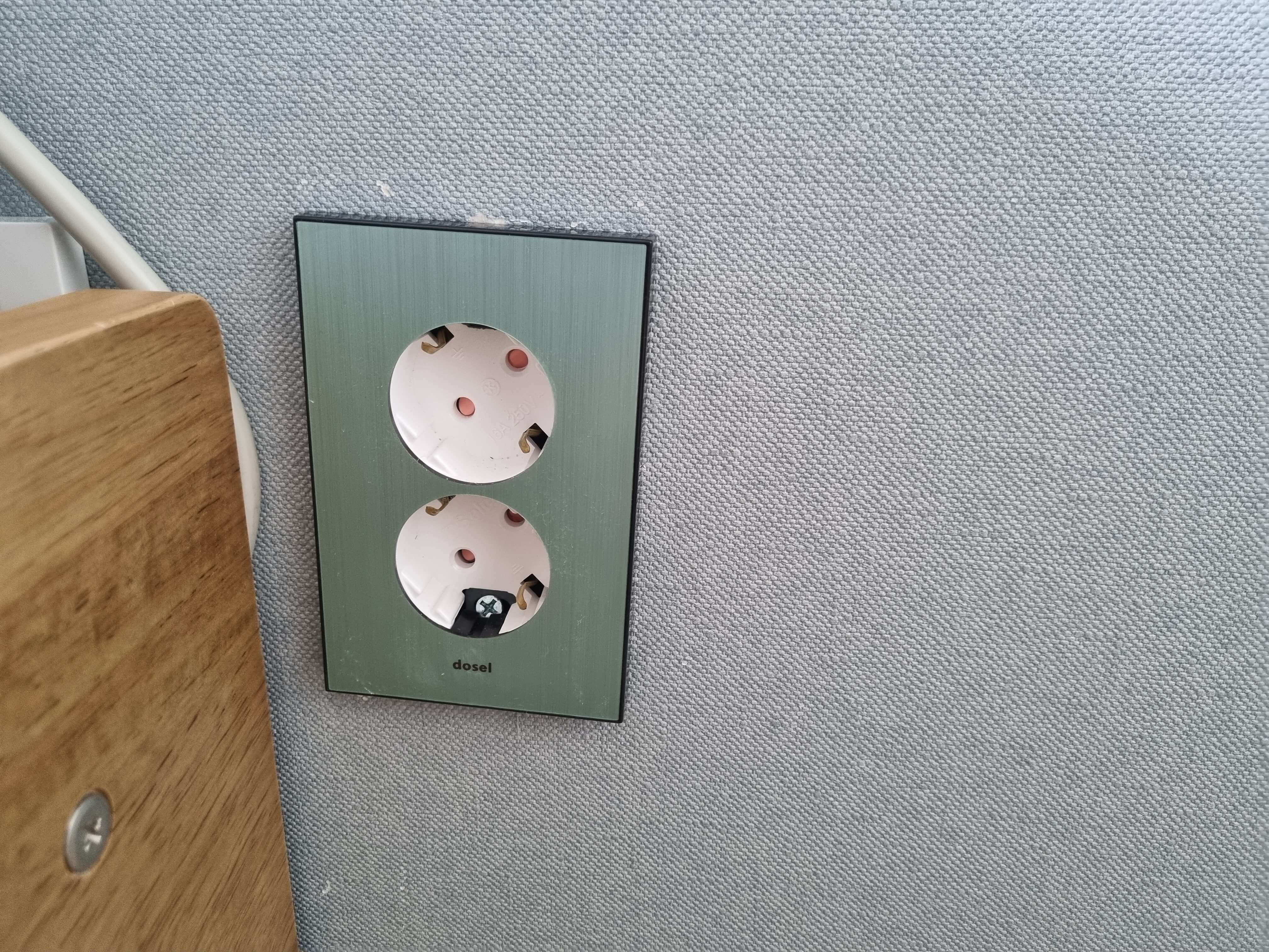 콘센트-무료교체