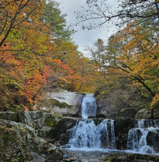 인제 방태산 단풍여행 📍 2025 단풍 절정 시기·등산 코스·주차 꿀팁 총정리