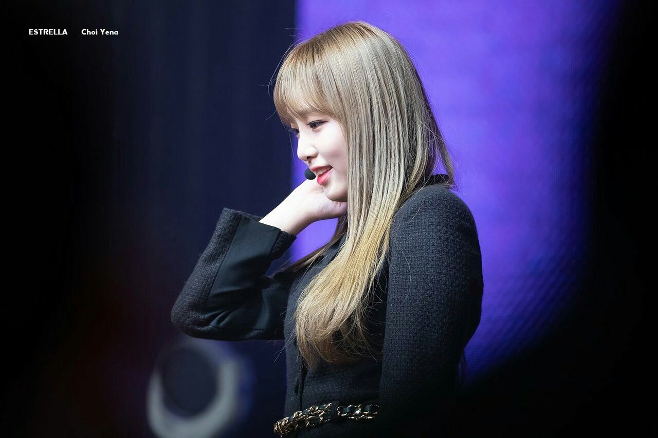 아이즈원 최예나 귀여운 매력어필