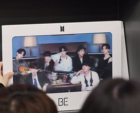 광화문 BTS 공연 숙박 바가지 논란&hellip;정부 포상금까지 건 이유