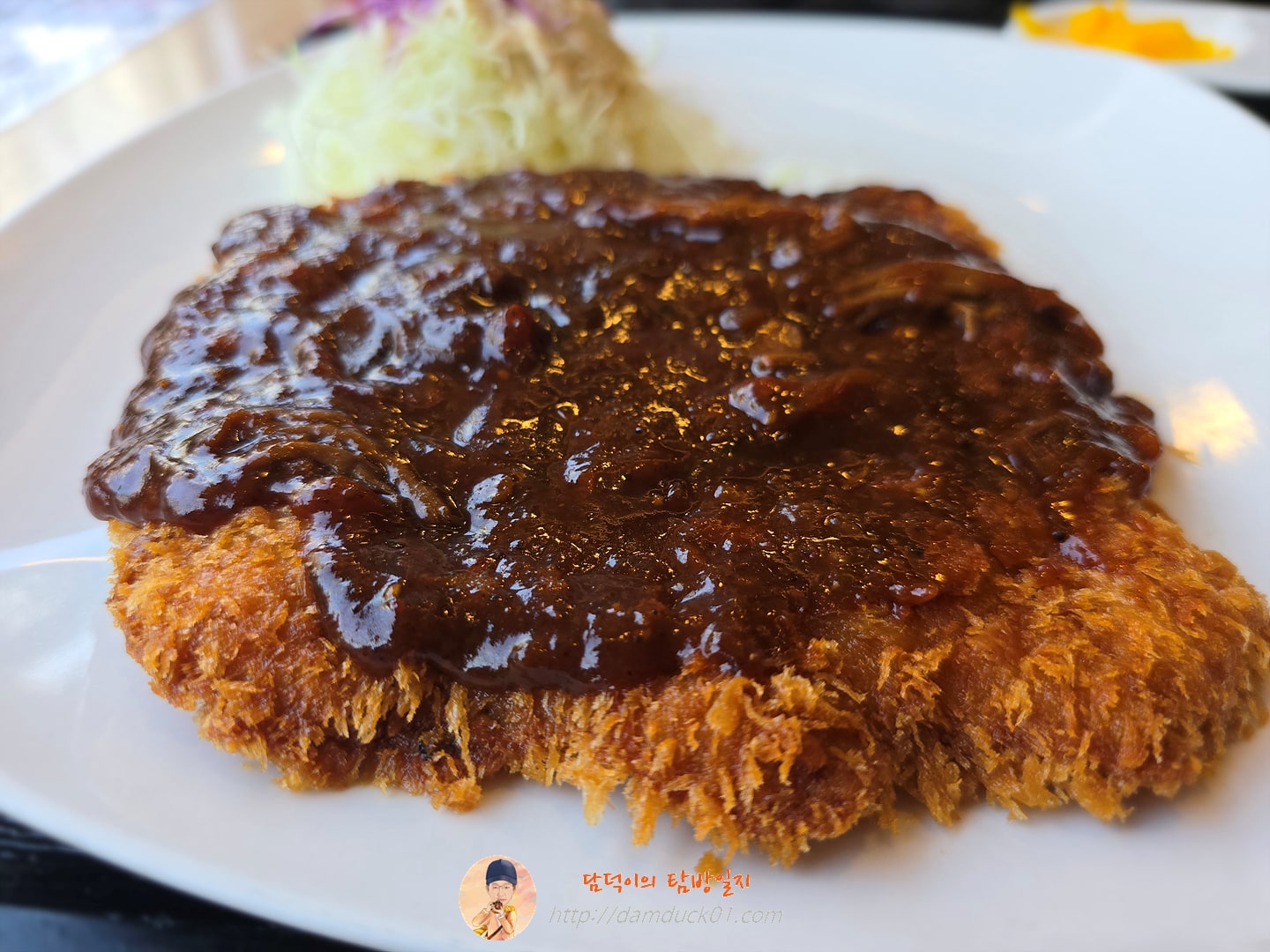 매운 특선 생돈까스