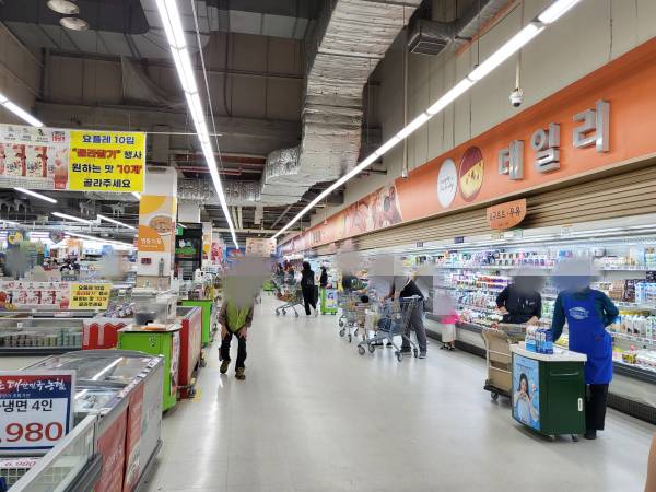 하나로마트-오리역-내부2