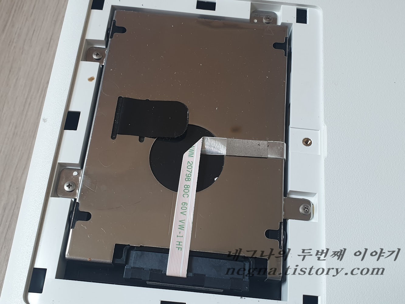 삼성 NT300E5M-K24W 노트북 업그레이드 4