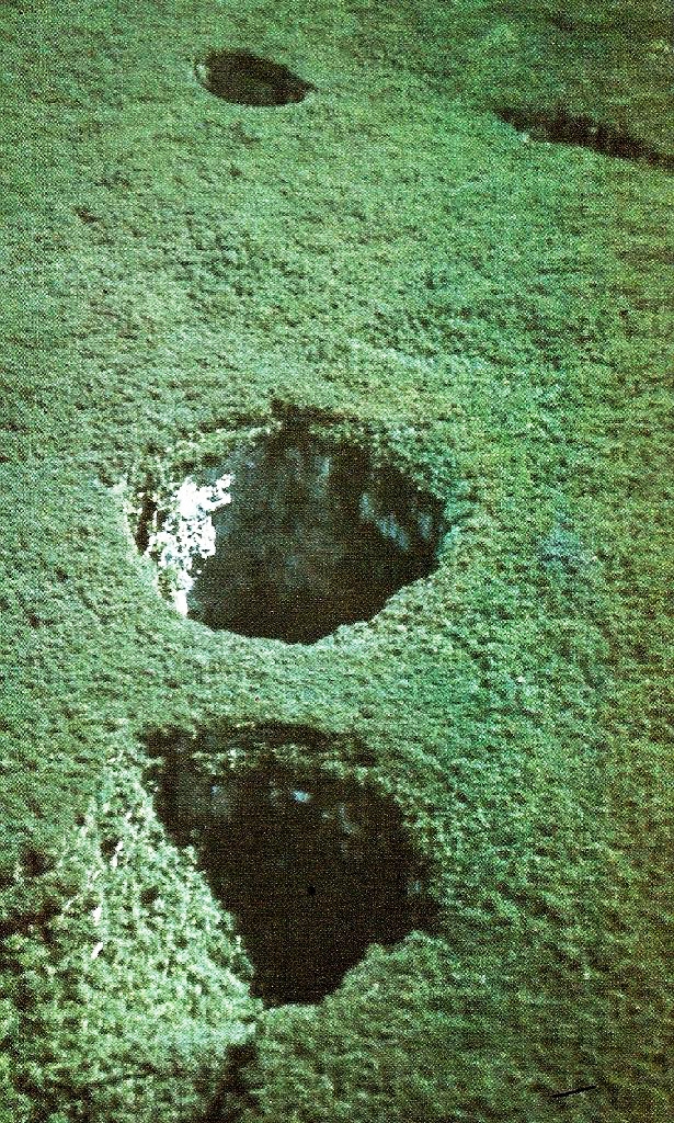 자연적으로 생기는 싱크홀