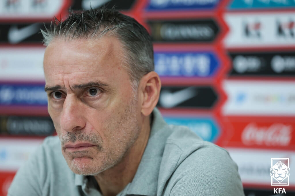 카타르 16강 이끈 벤투 감독, UAE에서 결국 해임…이유는?