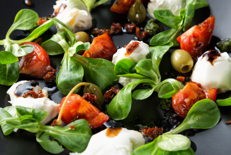 샐러드 소스 활용 레드와인비너거