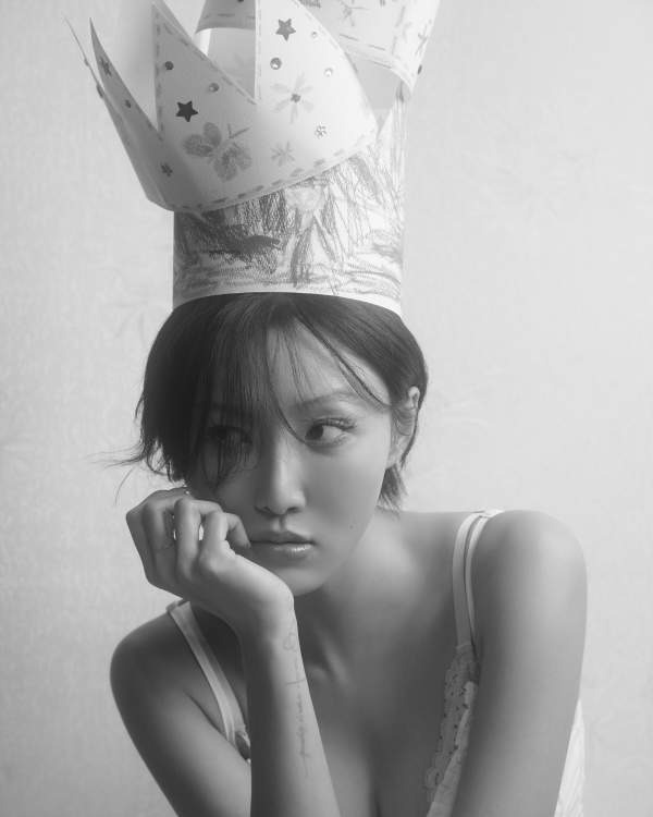 화사 쏘 큐트 1000만뷰 돌파! 싸이 지원사격 통했다, 솔로 퀸의 귀환