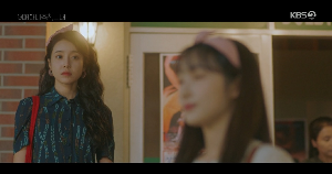 고미숙과 머리띠를 하고있는 모습