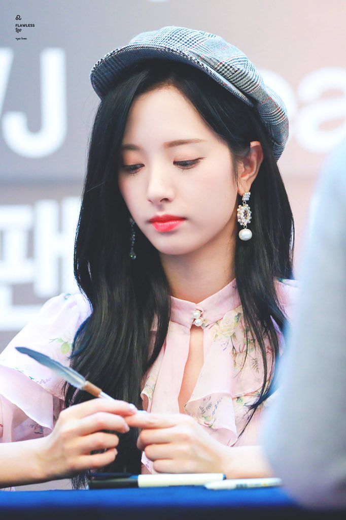 우주소녀 보나 고화질사진 모음