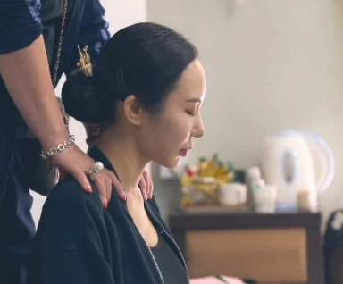 김주연 무당 무속인 신내림 이유 근황