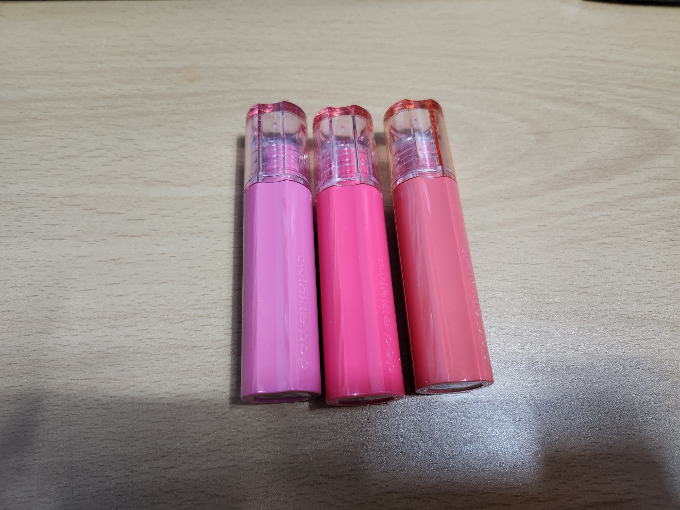 탱글-컬러-글로스-포장-제거-후