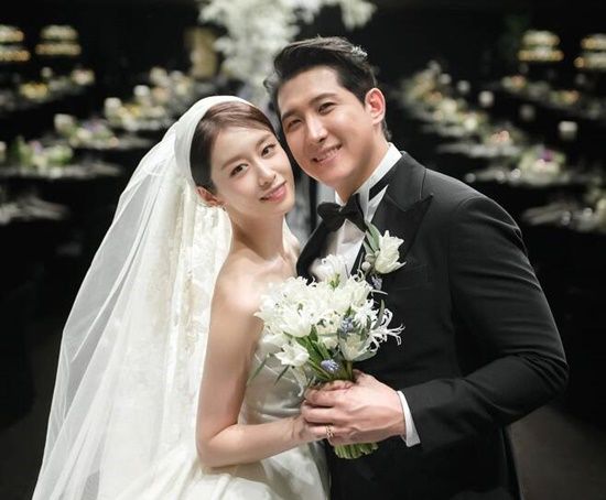 우리의 첫만남에서 결혼까지&#44; 두 사람의 사랑 이야기