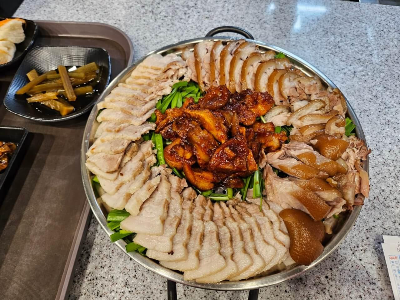 불족발과 보쌈과 족발