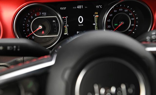 지프 랭글러 루비콘 파워탑