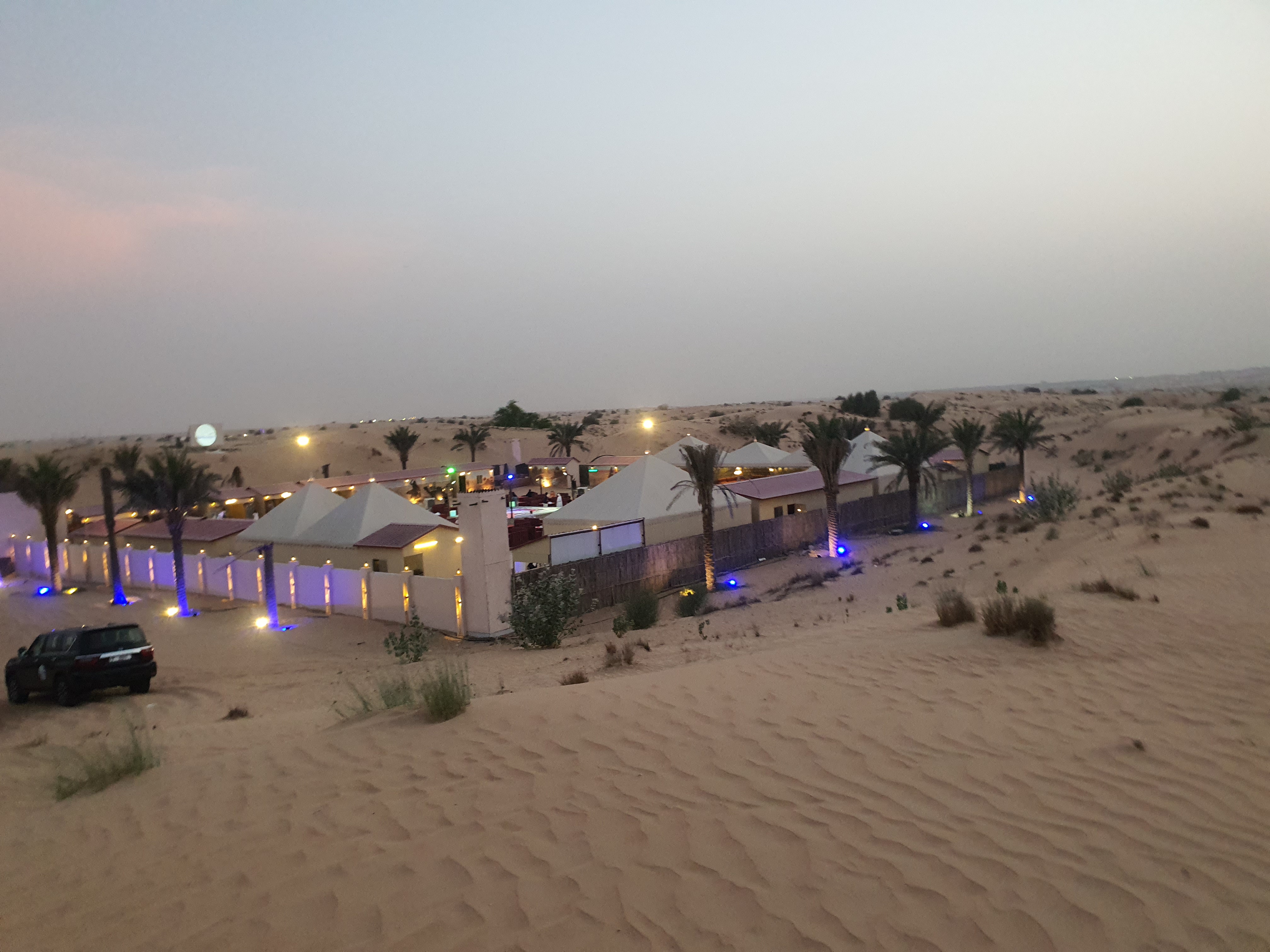 두바이 사막투어 복장 낙타 헤나 체험 노랑풍선 가이드 동행 BBQ