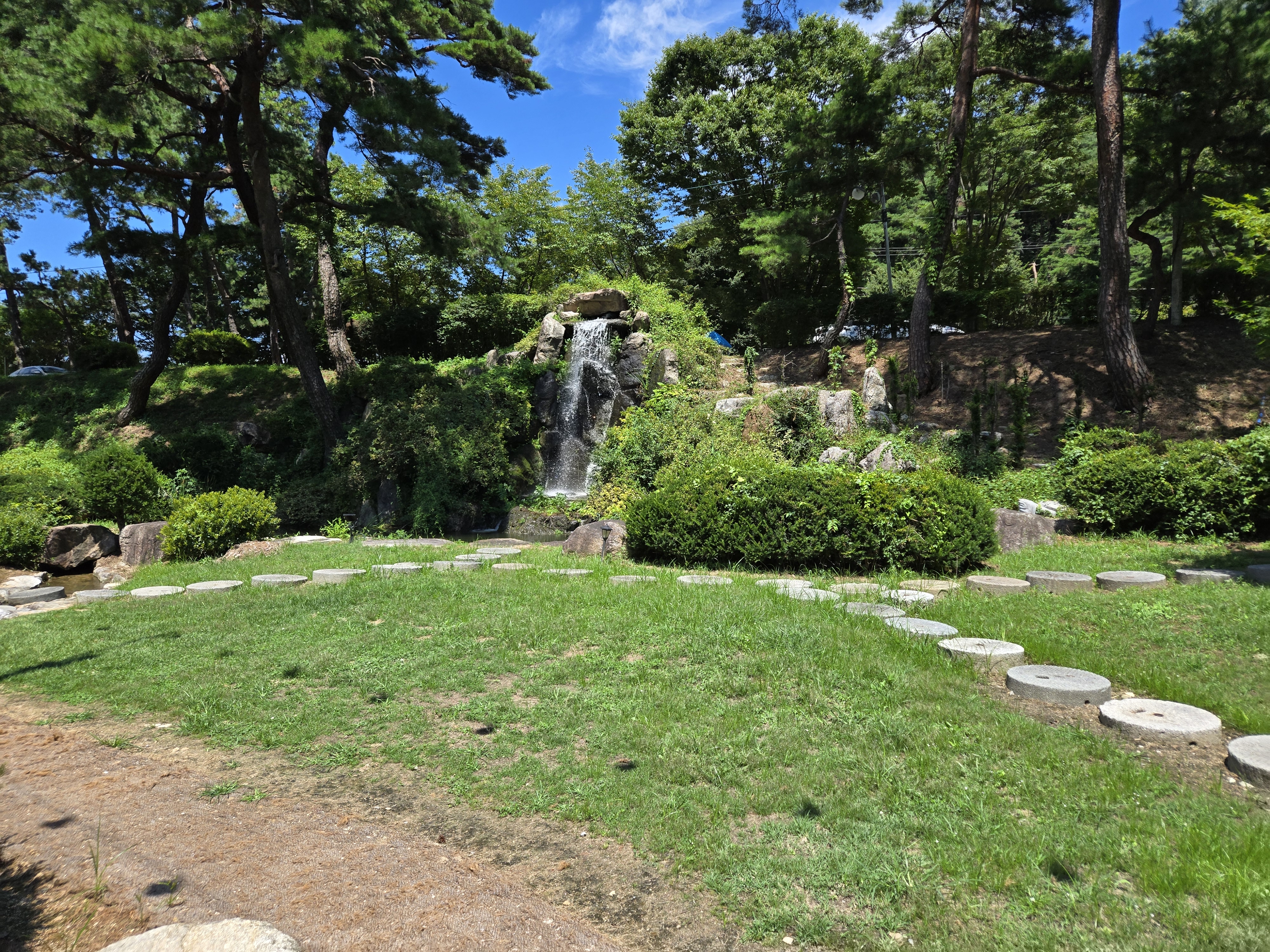 봉화 추천 카페 인화원 폭포