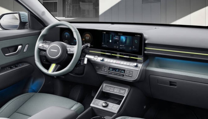 [신차출시 외관 실내 주행성능 안정성] 현대 소형 SUV 코나