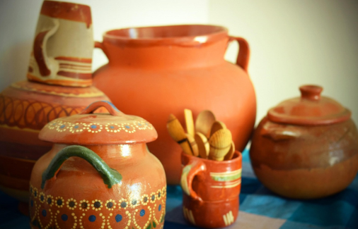 장인의 손끝에서 이어지는 전통문화, 세대를 잇는 유산의 가치