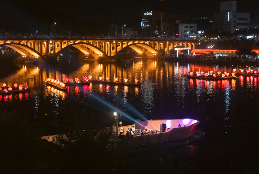 진주 남강 유등축제 풍경