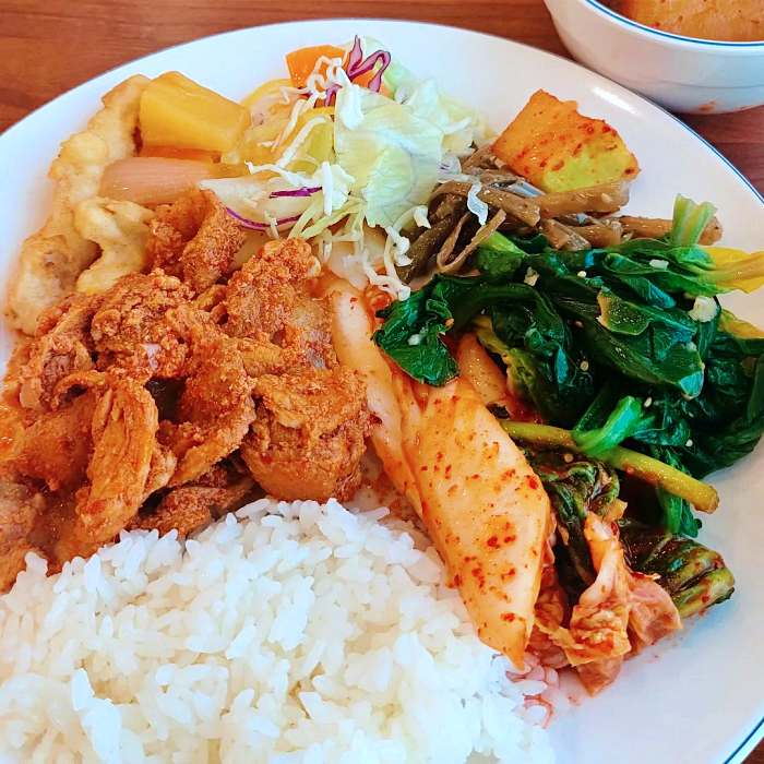 생생정보 경기 양주 1인 7천원 무제한 닭볶음탕 등 12가지 한식 뷔페 맛집