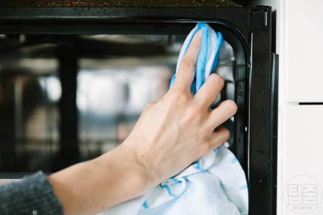 식기세척기 청소 물때 냄새 제거